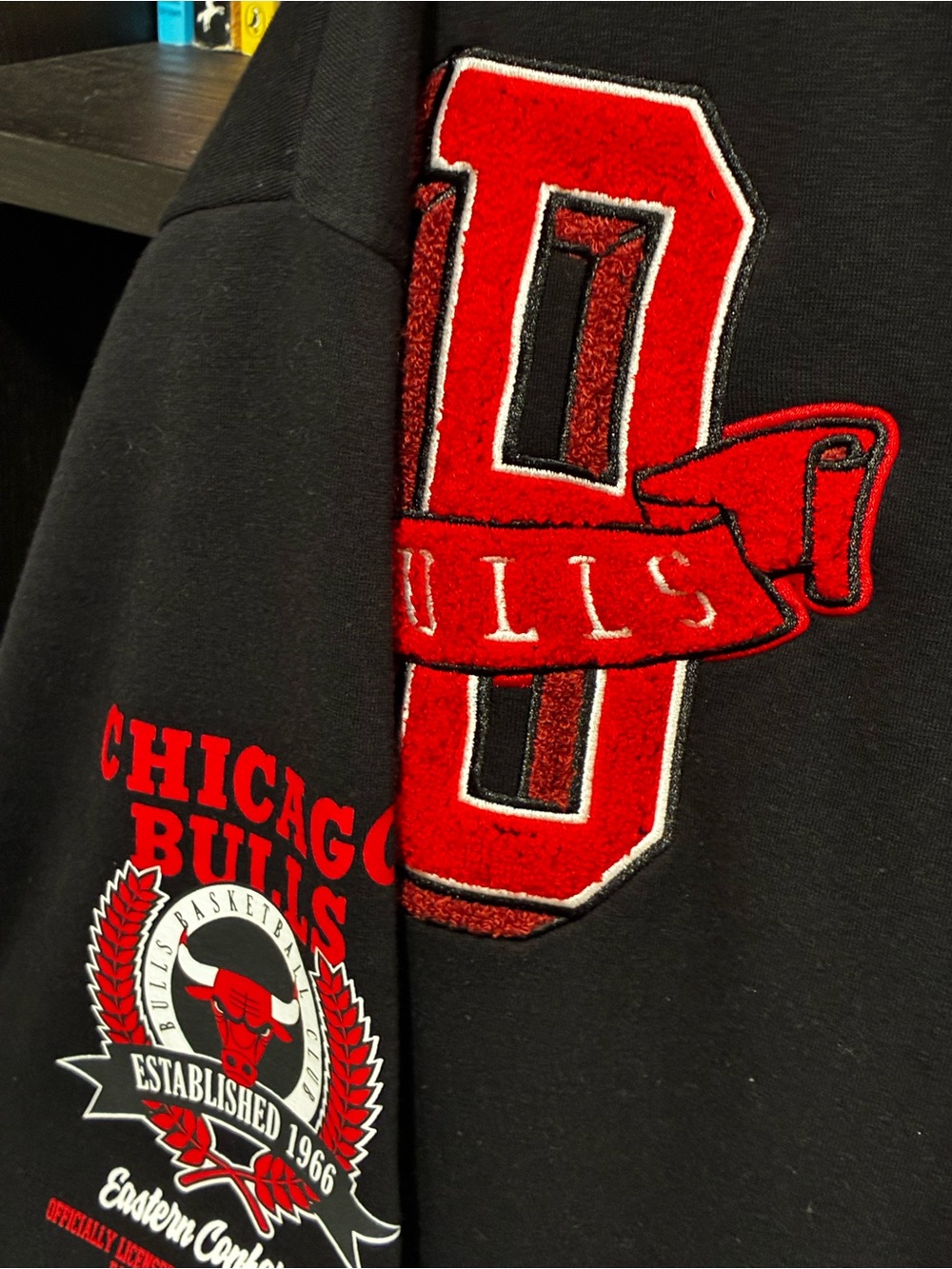 Chicago Bulls Ultra Game hoodie 3XL. NWOT! - Picture 3 of 6
